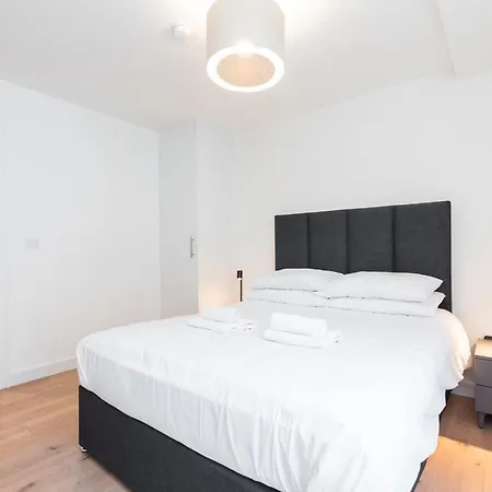 The Hunt Cherrywood *